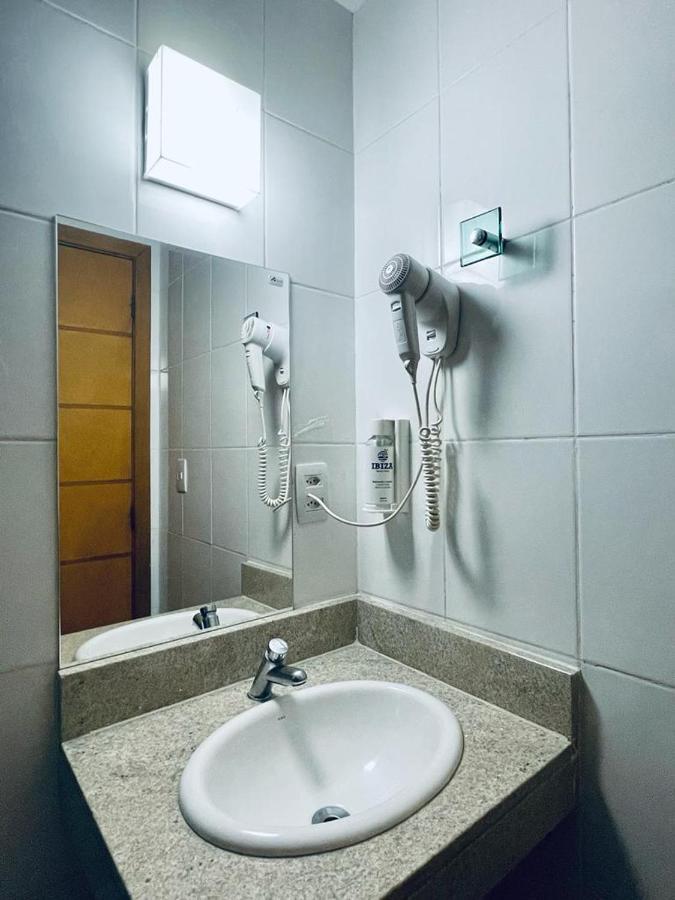 Quarto Duplo com Varanda vista montanha