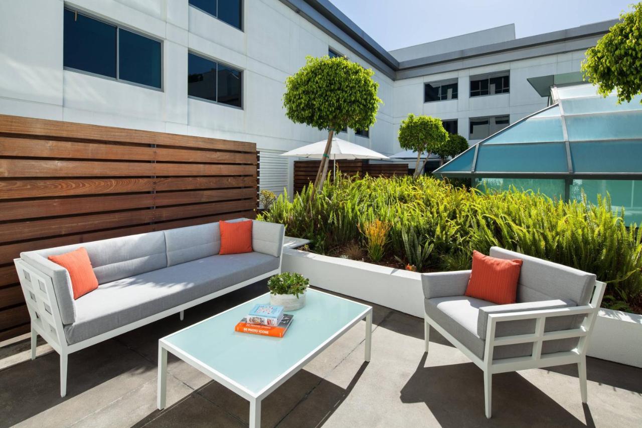 Kamer met Kingsize Bed en Terras - Uitzicht op de Tuin