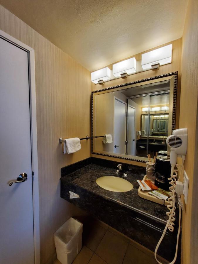 Quarto Queen com 2 Camas Queen-size