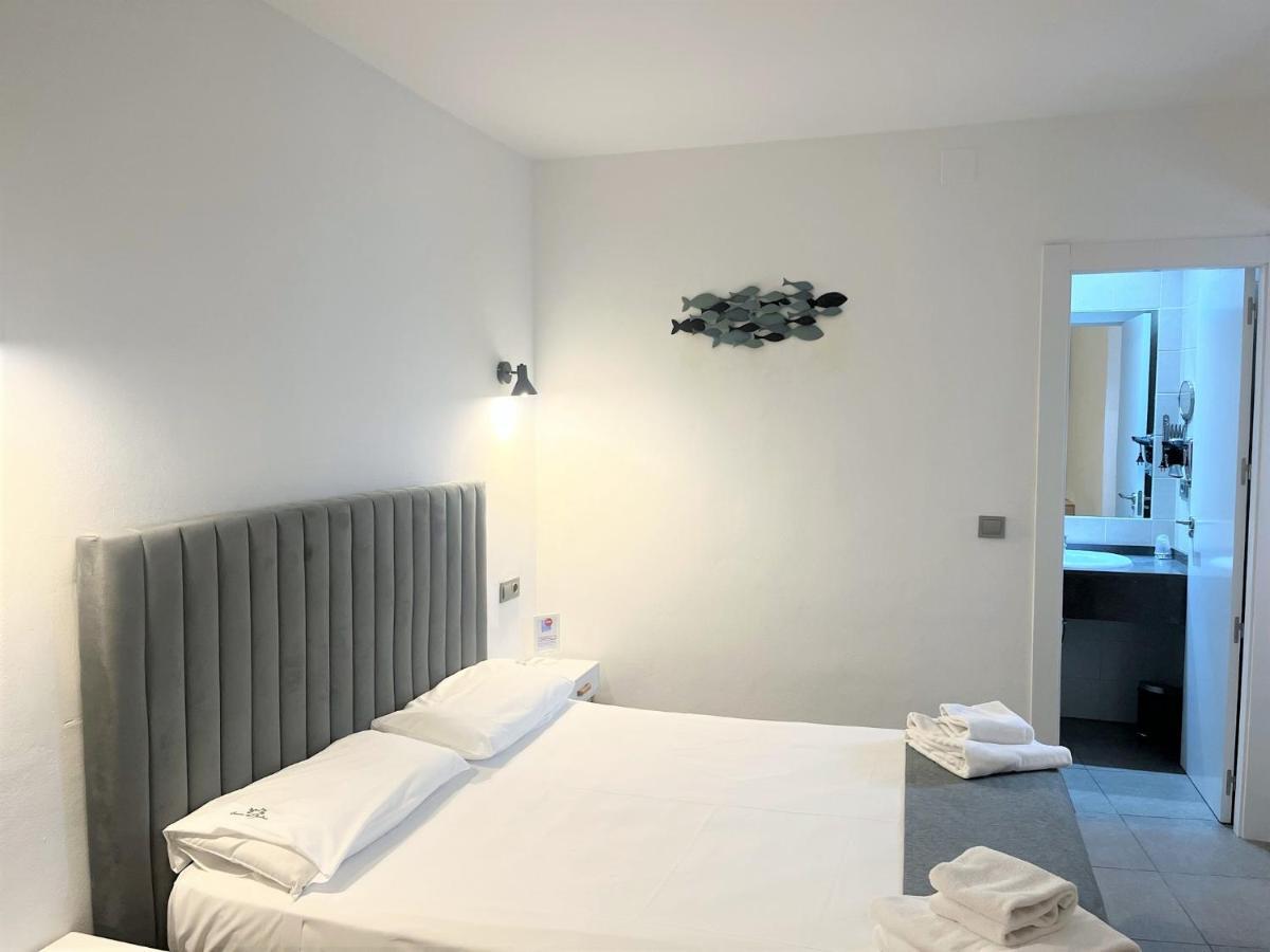 Economy Double Room,1381631363:JPEG