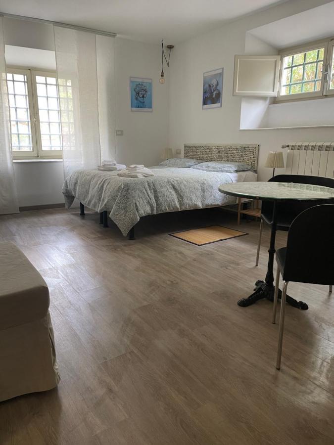 Large Double Room,1386982607:JPEG