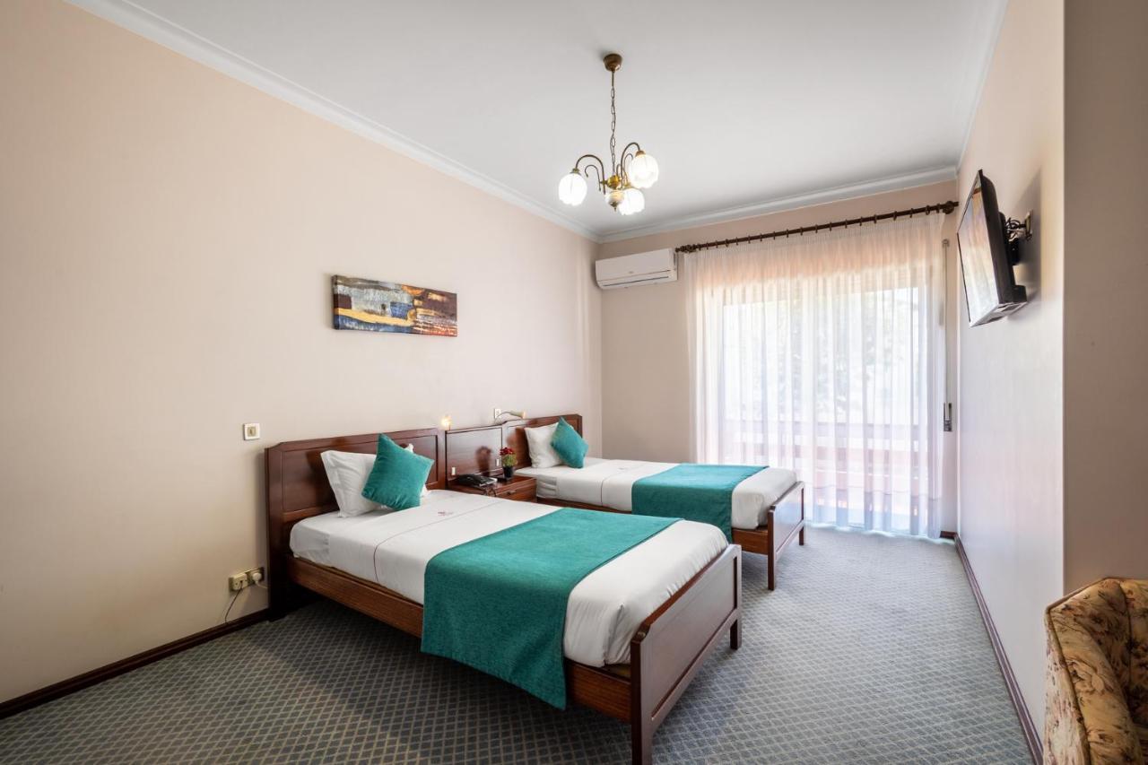 Standard Twin Room,1387492751:JPEG