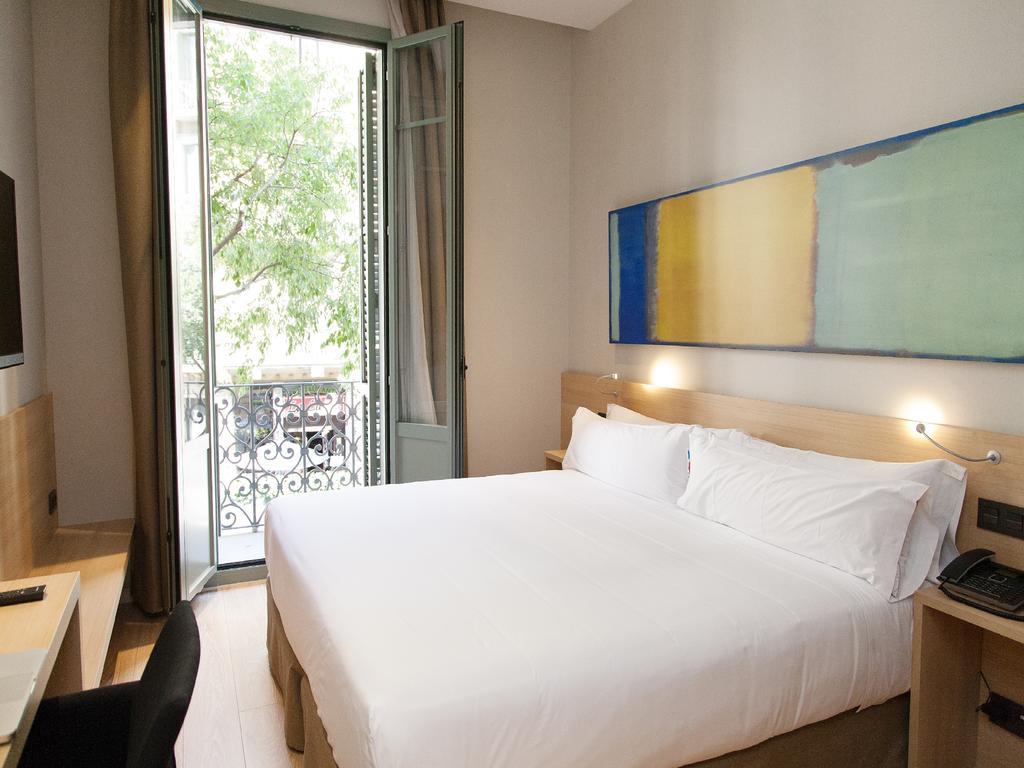 Habitación Doble Confort - 1 o 2 camas con balcón