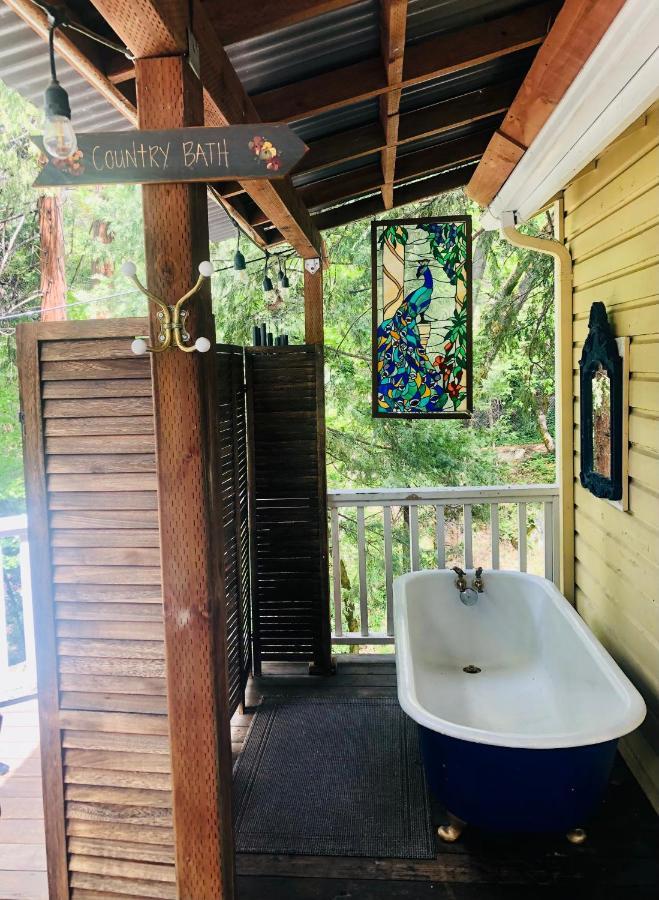 One-Bedroom Cottage