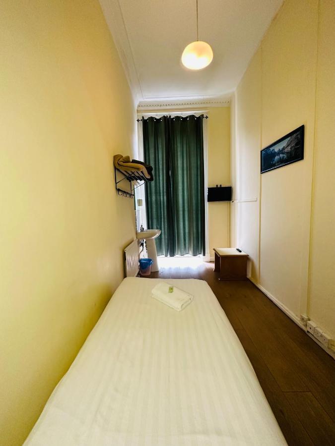 Single Room Basic,1395952133:JPEG