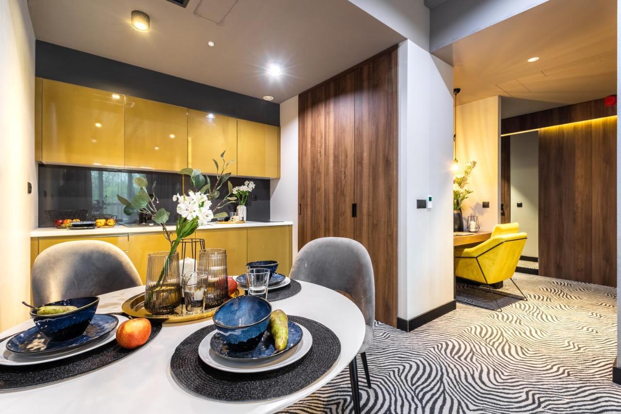 Apartment with Terrace,1397310248:JPEG