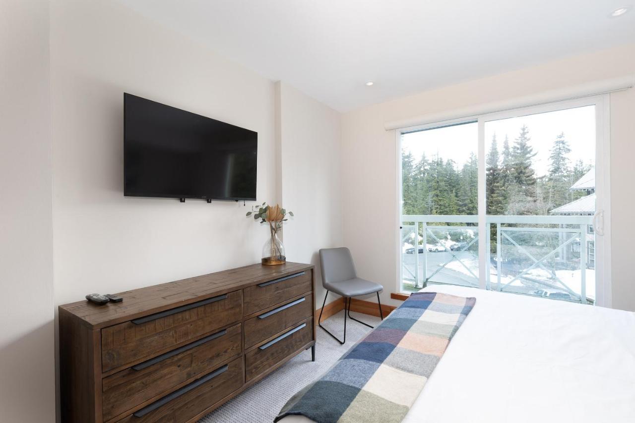 One-Bedroom Suite Unit 210,1397310137:JPEG