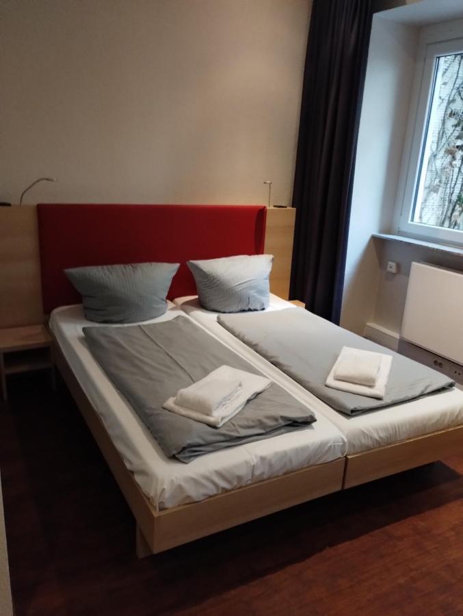 Standard Doppel- oder Zweibettzimmer