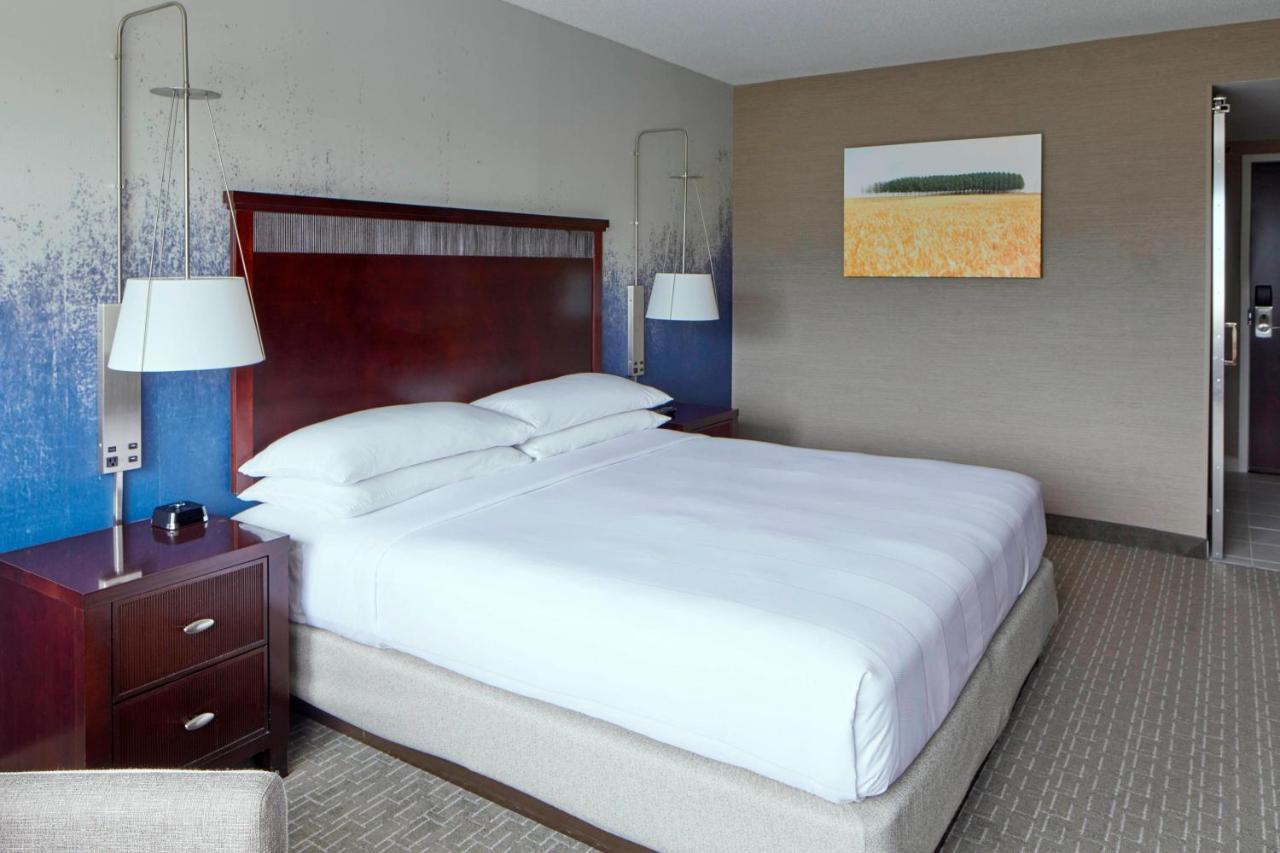 Guest Room, 1 King