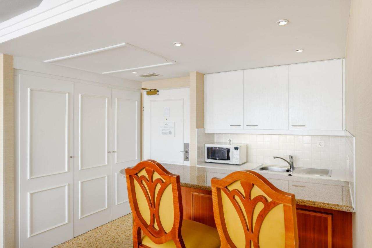 Two-Bedroom Apartment,1400184800:JPEG