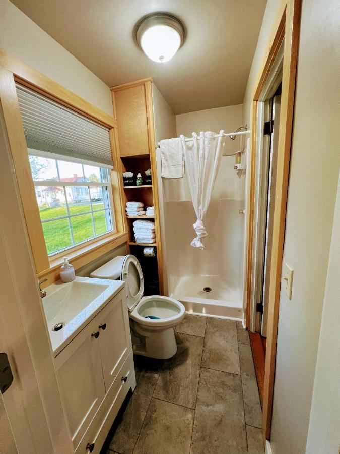 1 bedroom Cottage 1 Q/2T