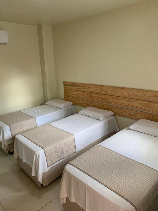 Quarto Triplo Standard