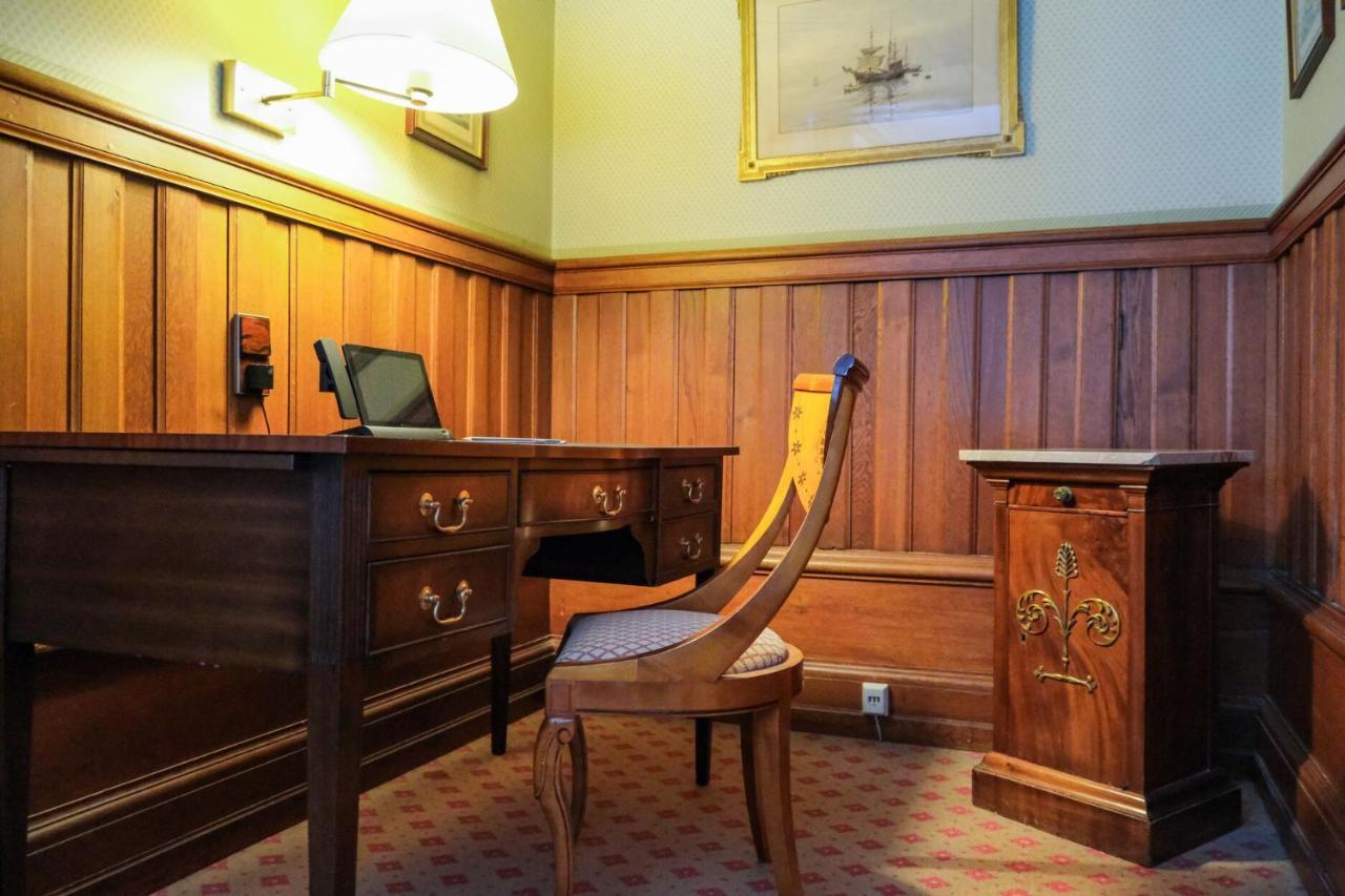 Heritage room,1404651755:JPEG