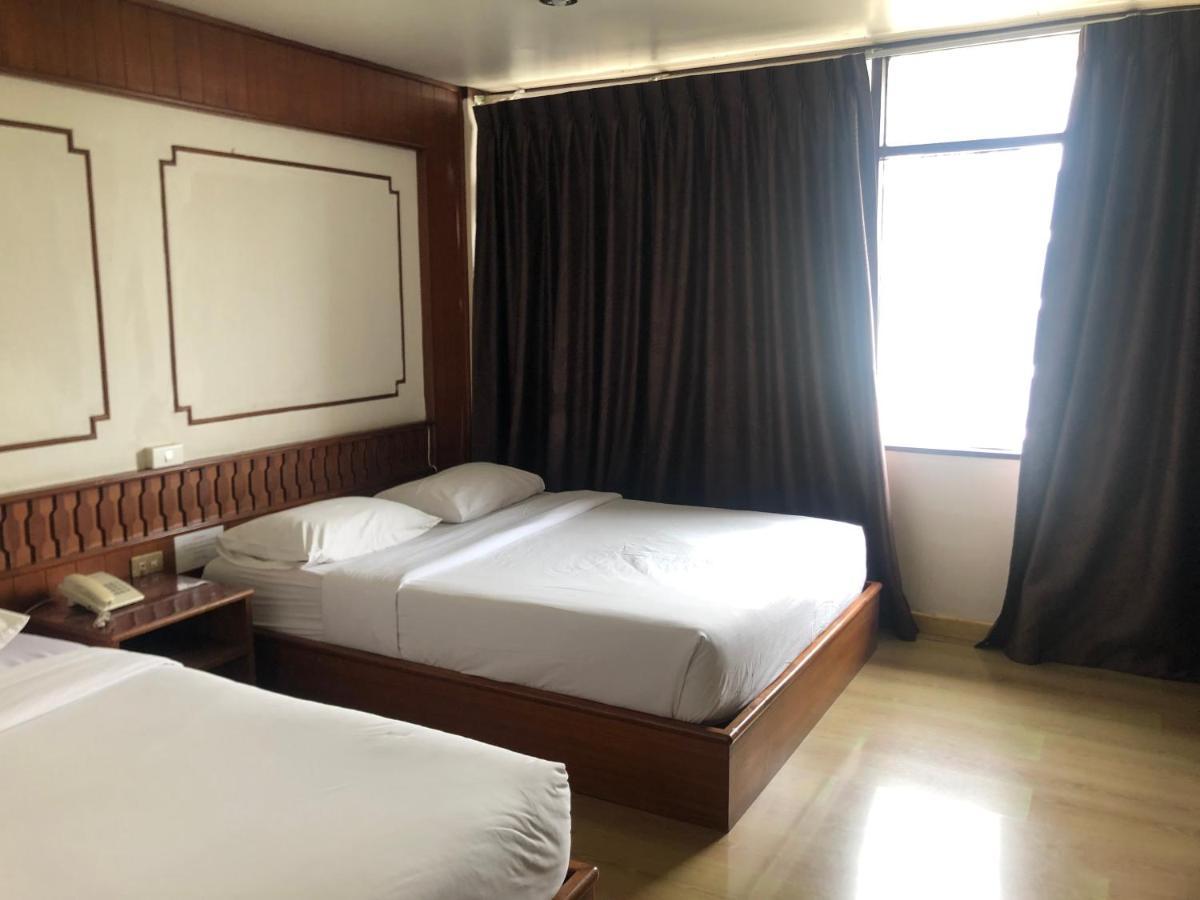 Superior Twin Room,1405727519:JPEG