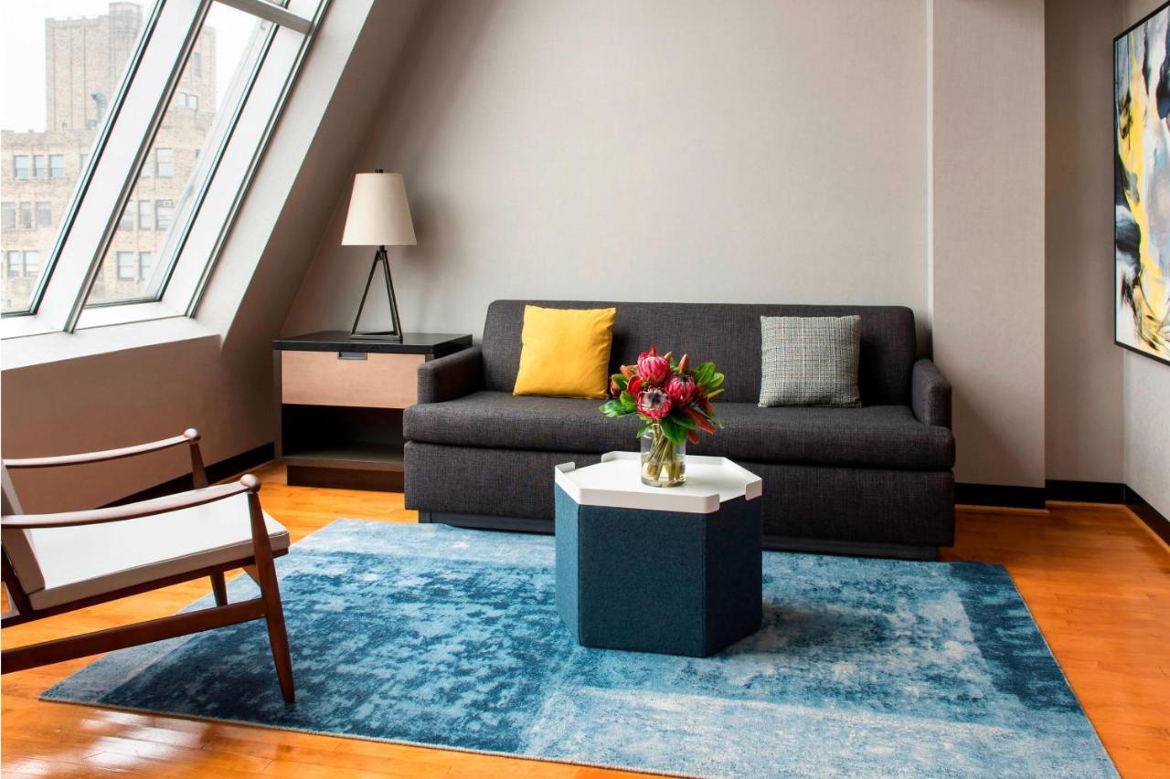 Suite com 1 Cama King-size e Vista do Horizonte - Último Piso