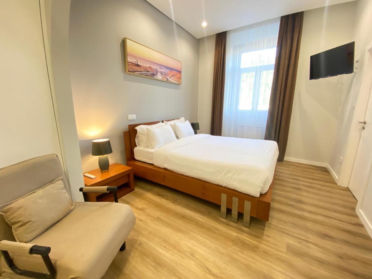 Apartamento com 1 Quarto