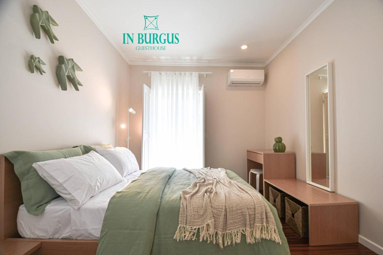 Apartamento con balcón