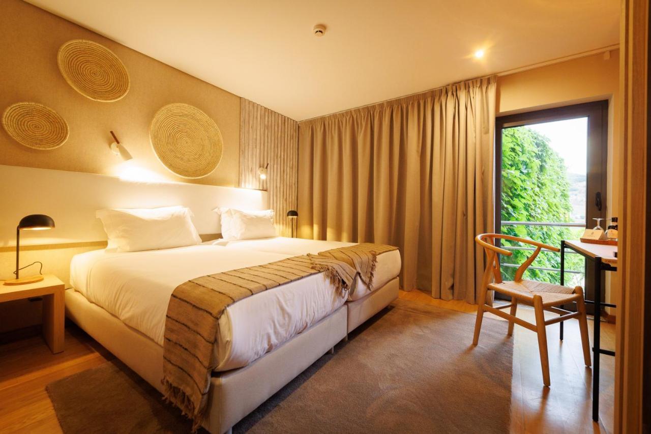 Double Room with River View,1409740880:JPEG