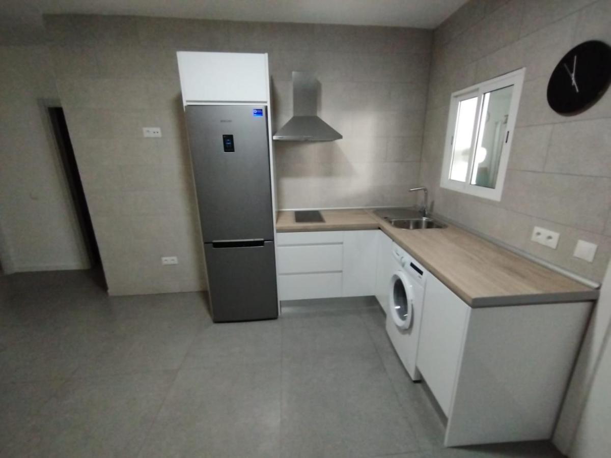 Three-Bedroom Apartment,1409878847:JPEG