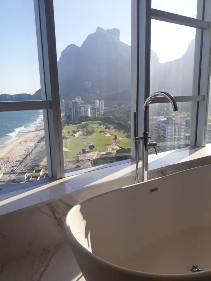 Suite King com Banheira de Hidromassagem