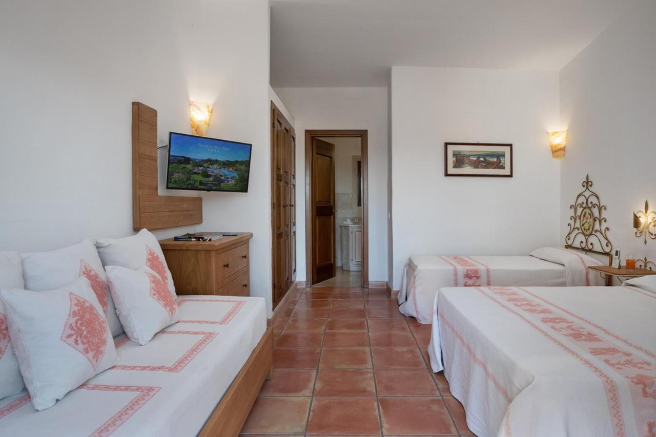 Camera Familiare Comfort (2 Adulti + 2 Bambini)