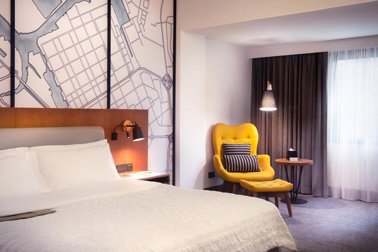 Club Zimmer mit Kingsize-Bett, Stadtblick und Zugang zur Club-Lounge