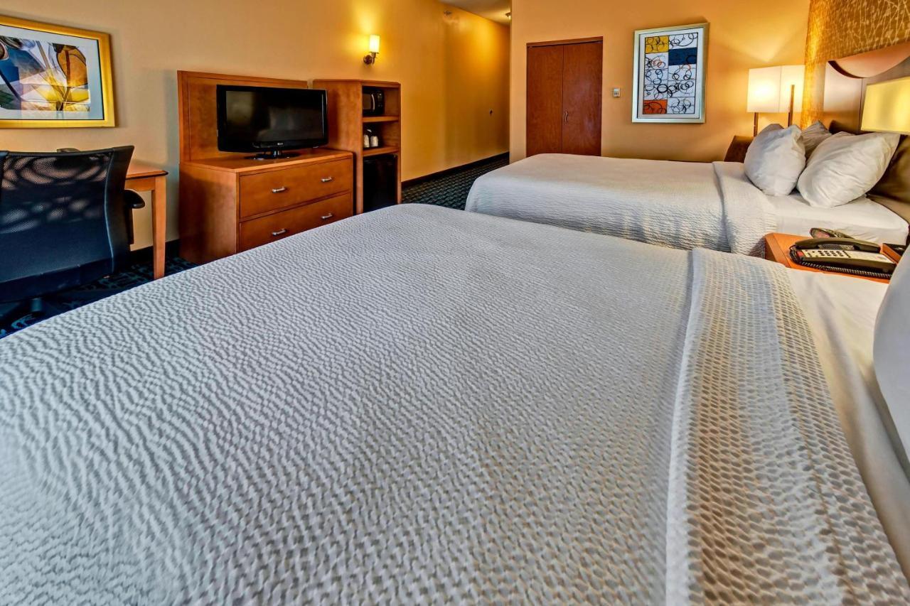 Queen Room with Two Queen Beds