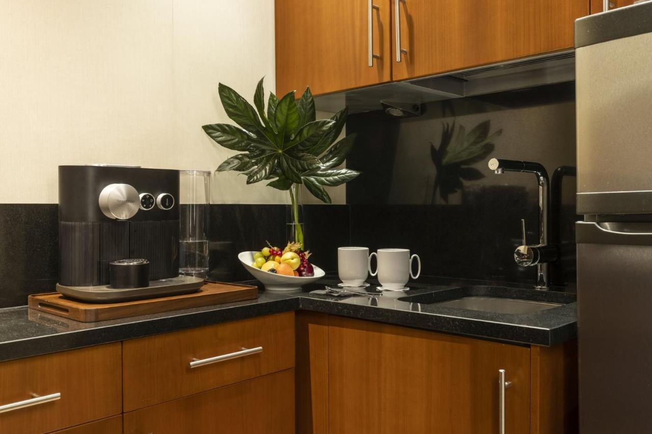 Presidential Suite with Club Lounge Access and Castellana View,1717023768:JPEG