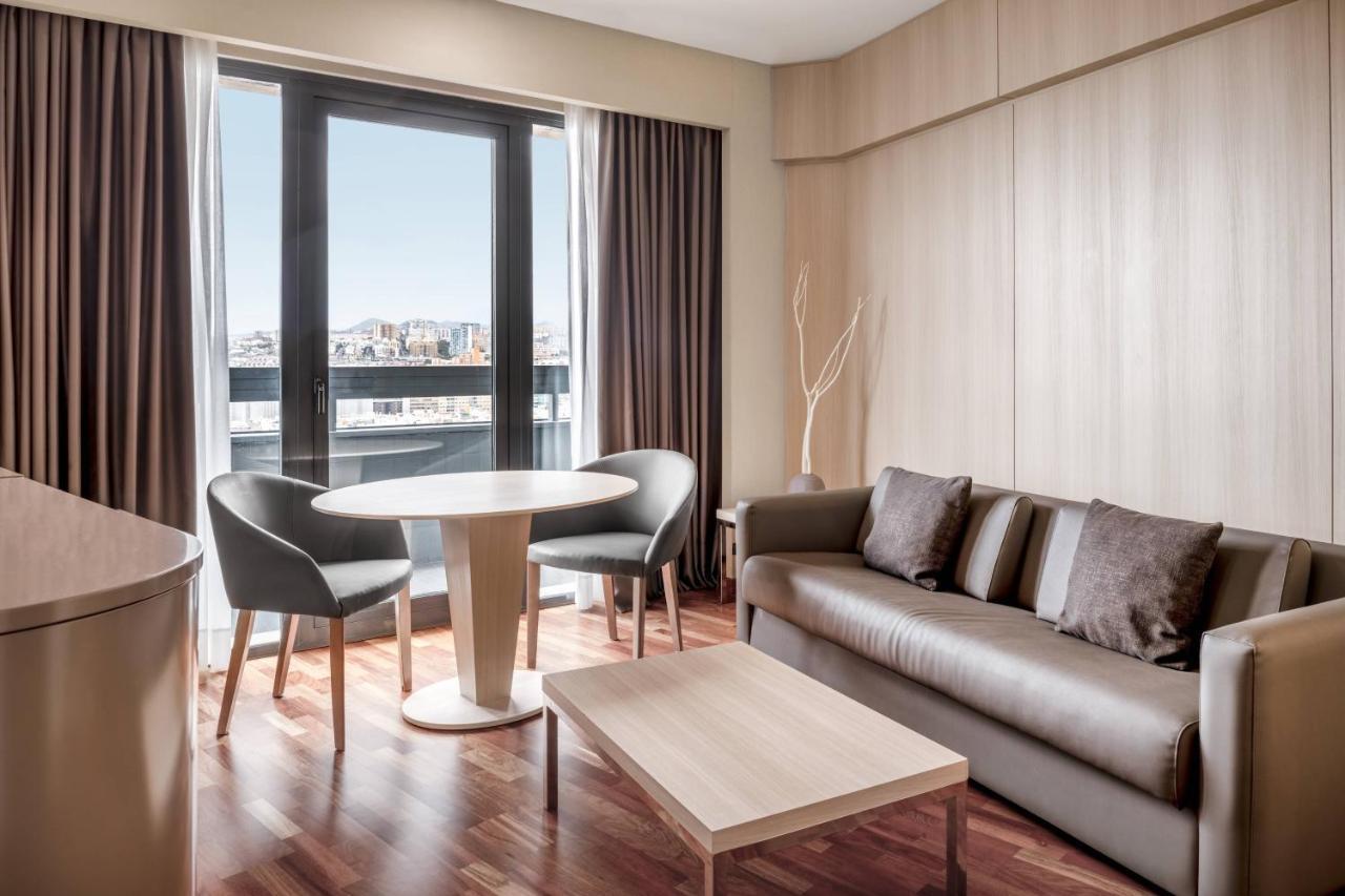 Junior Suite, 1 King, Sofa bed, Ocean view, High floor,1416258903:JPEG