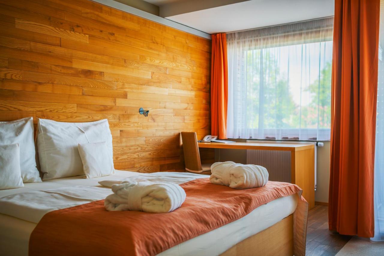 Superior Double Room with Free Wellness Entrance,1416919551:JPEG