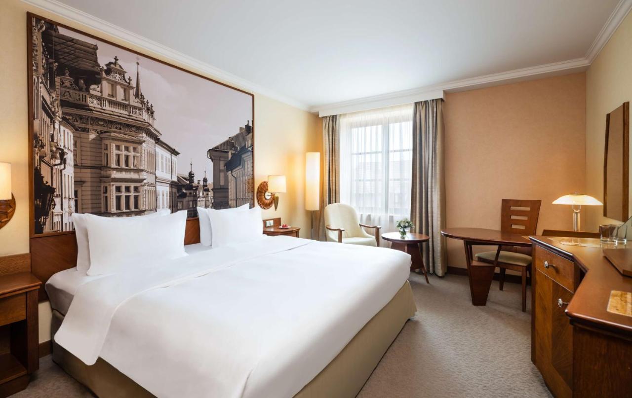 Deluxe Zimmer mit Kingsize-Bett