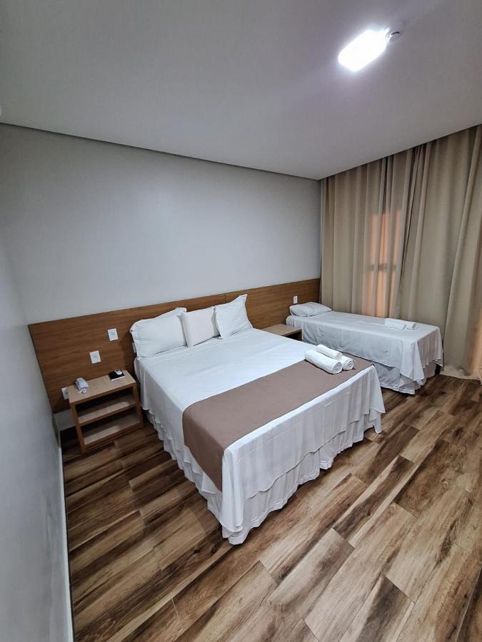 Quarto Triplo Standard