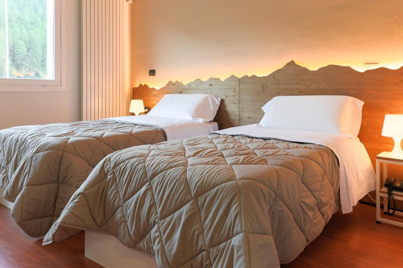 Camera Matrimoniale/Doppia con Letti Singoli