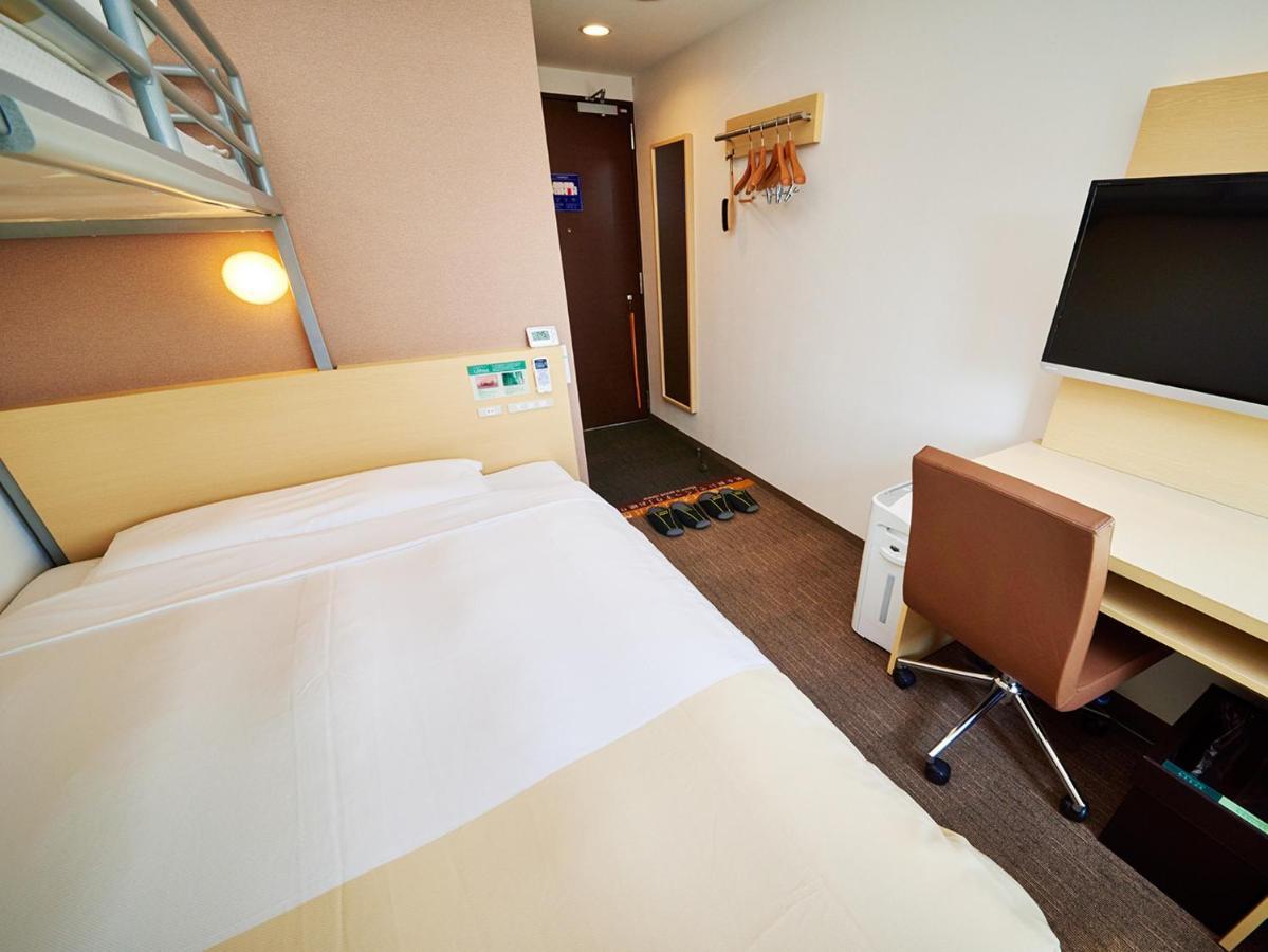 Habitación con 1 cama doble y litera - No fumadores