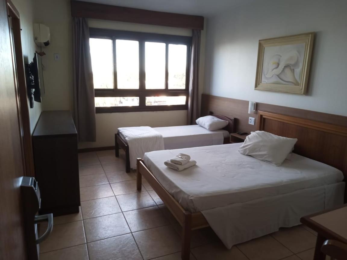 Quarto Triplo Standard