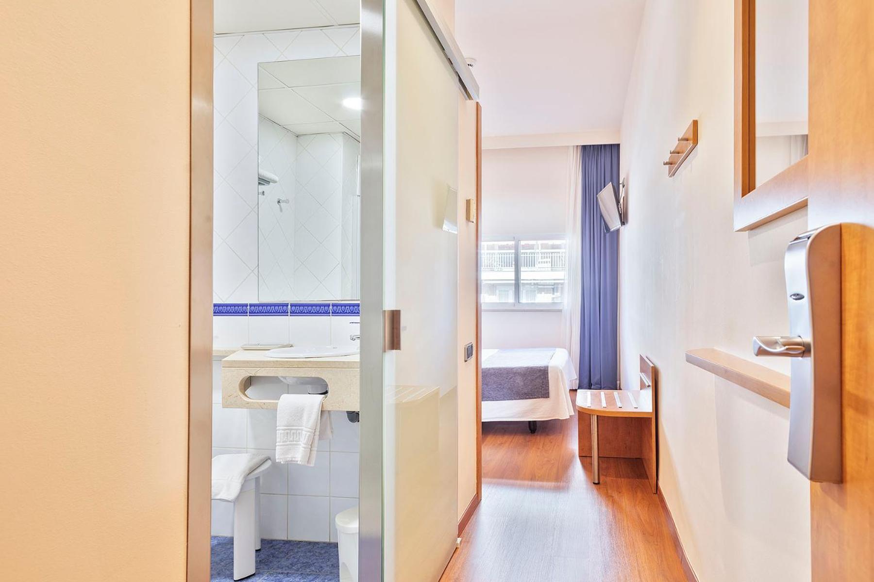 Double or Twin Room,1432183621:JPEG
