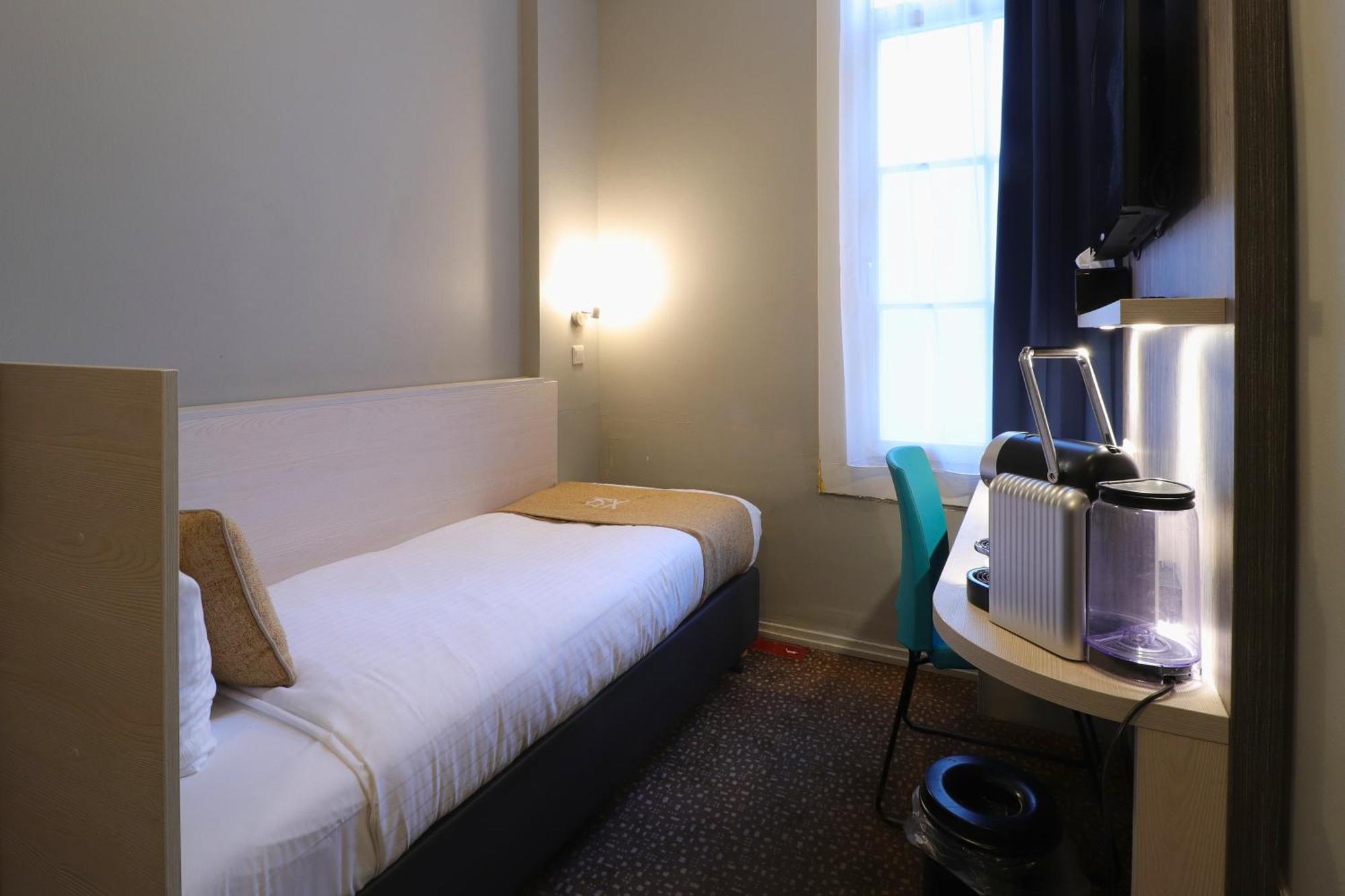Single Room,1589192353:JPEG