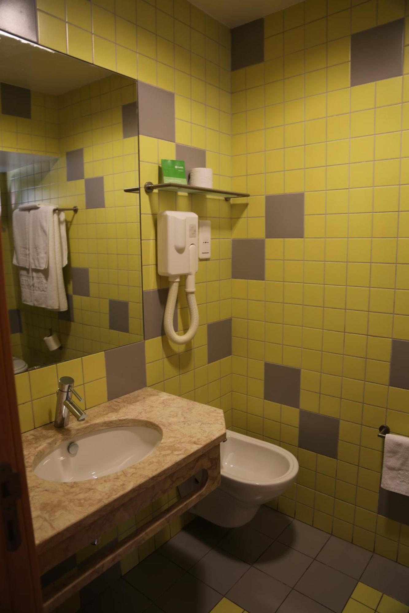 Quarto Duplo Superior com Terraço
