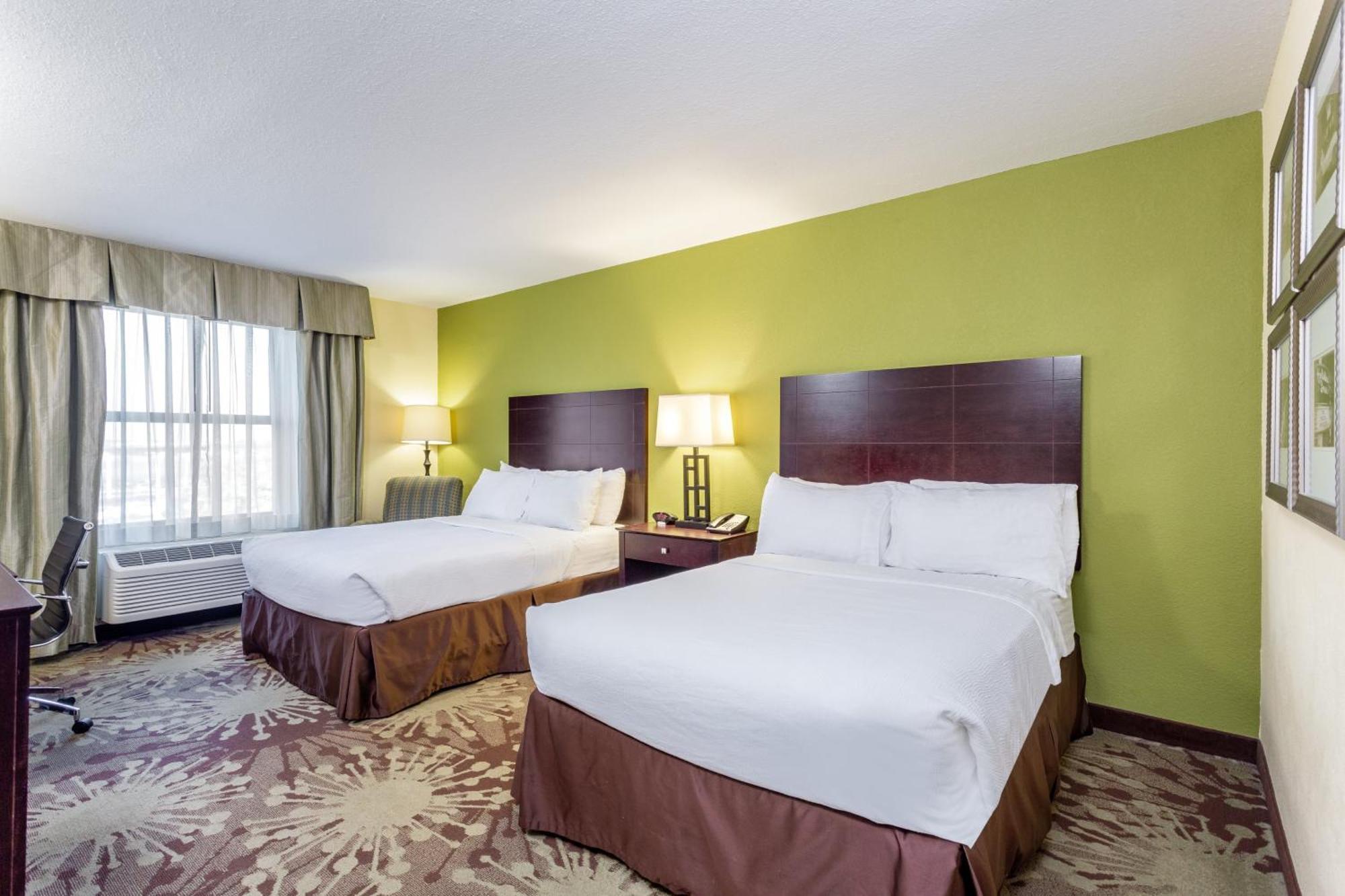 Double Room with Two Double Beds - Non-Smoking