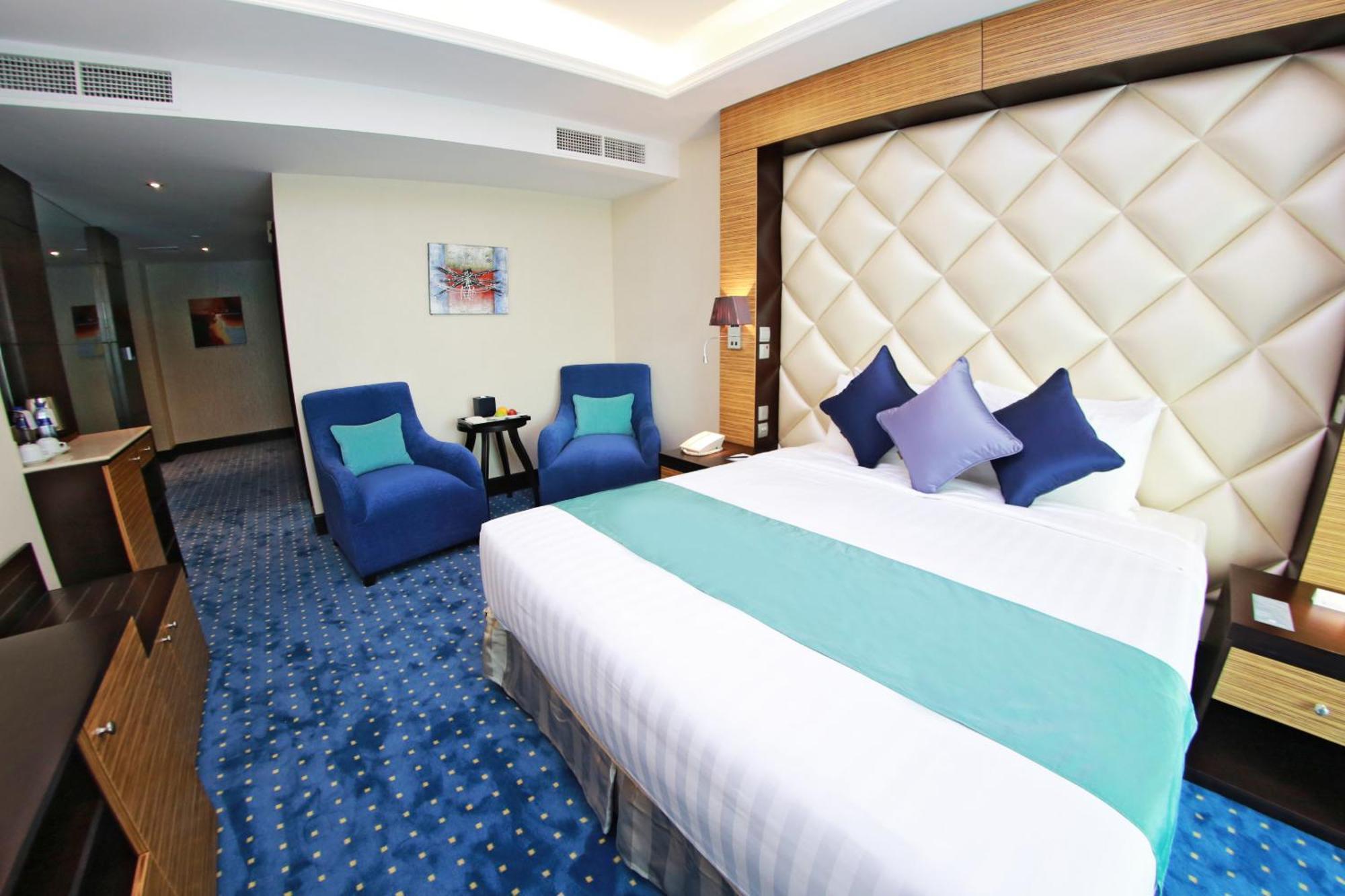 Premium Double or Twin Room,1440456964:JPEG