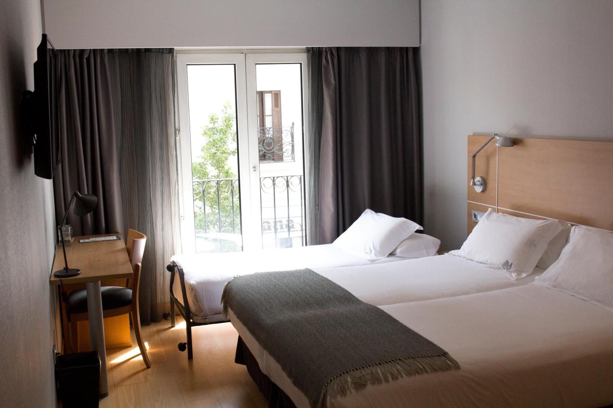 Twin Room Extra Bed,1444002232:JPEG