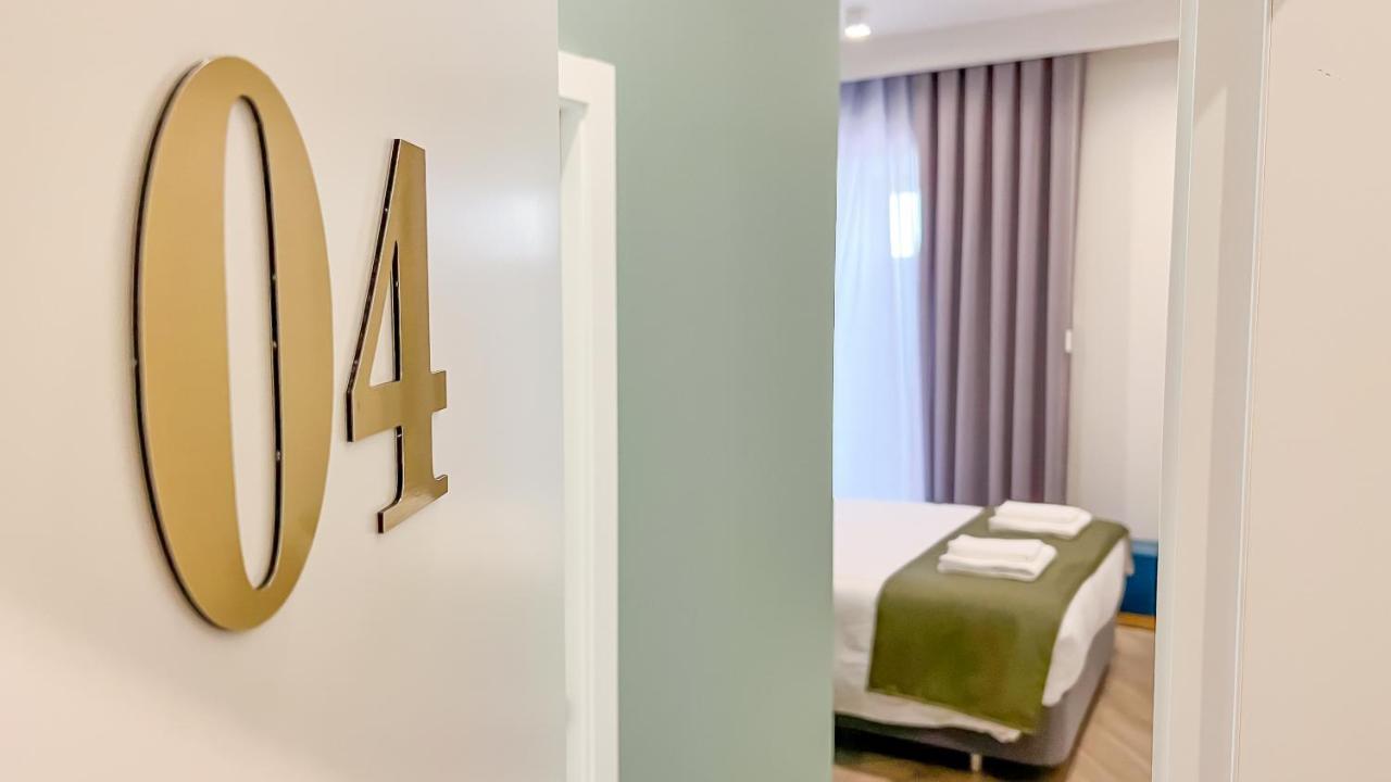 Quarto Duplo