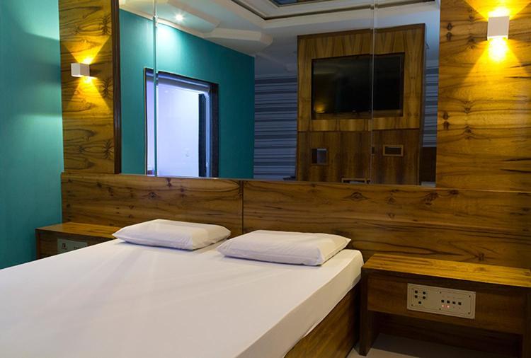 Suite Deluxe com Banheira de Hidromassagem