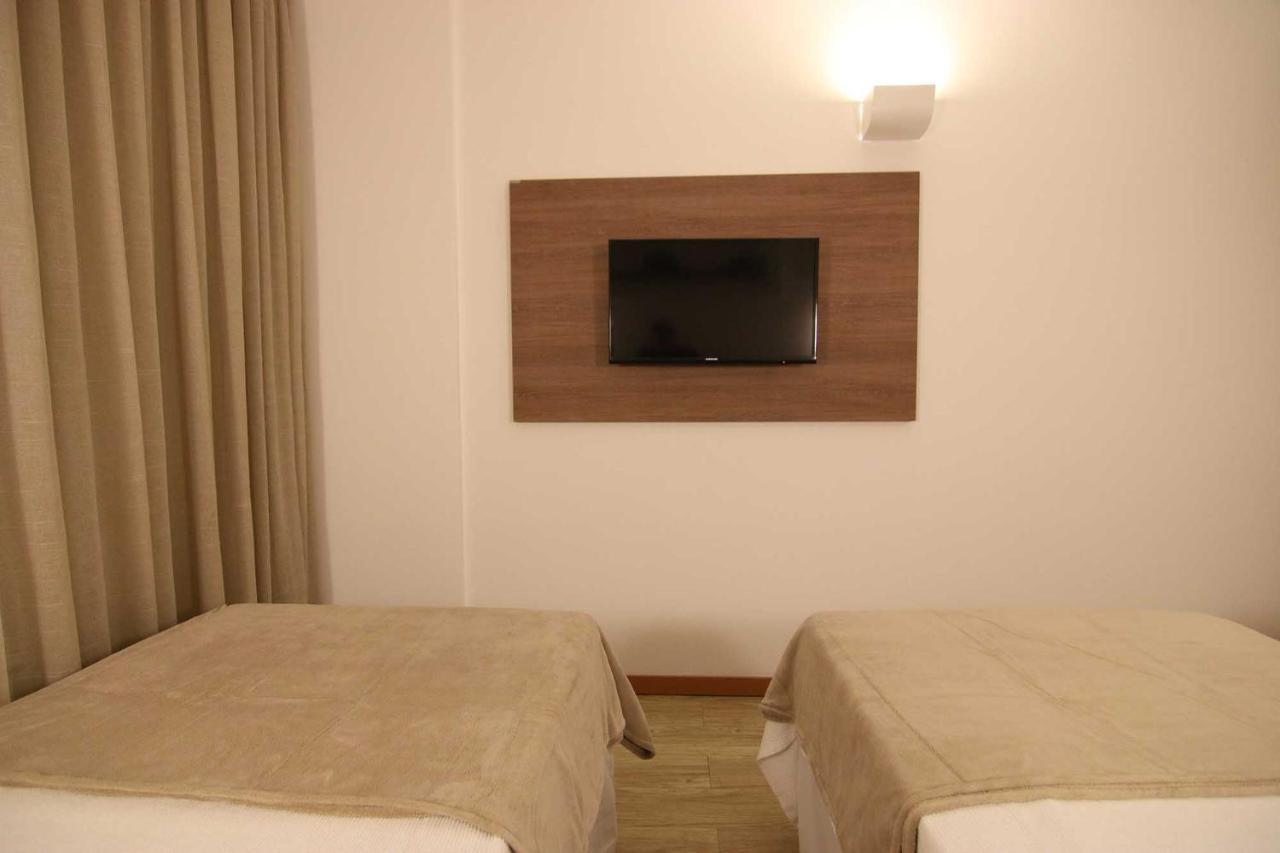 Quarto Duplo Standard