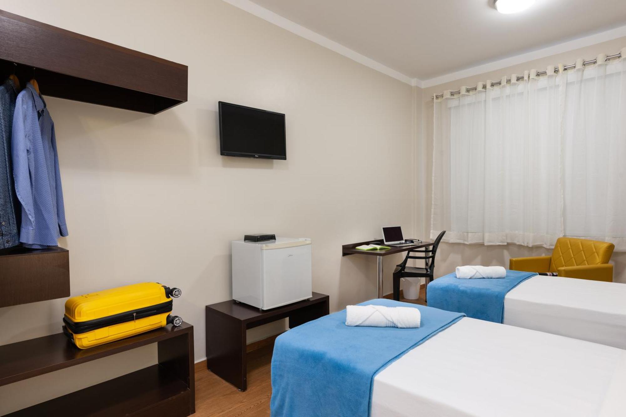 Quarto Standard com 2 Camas de Solteiro