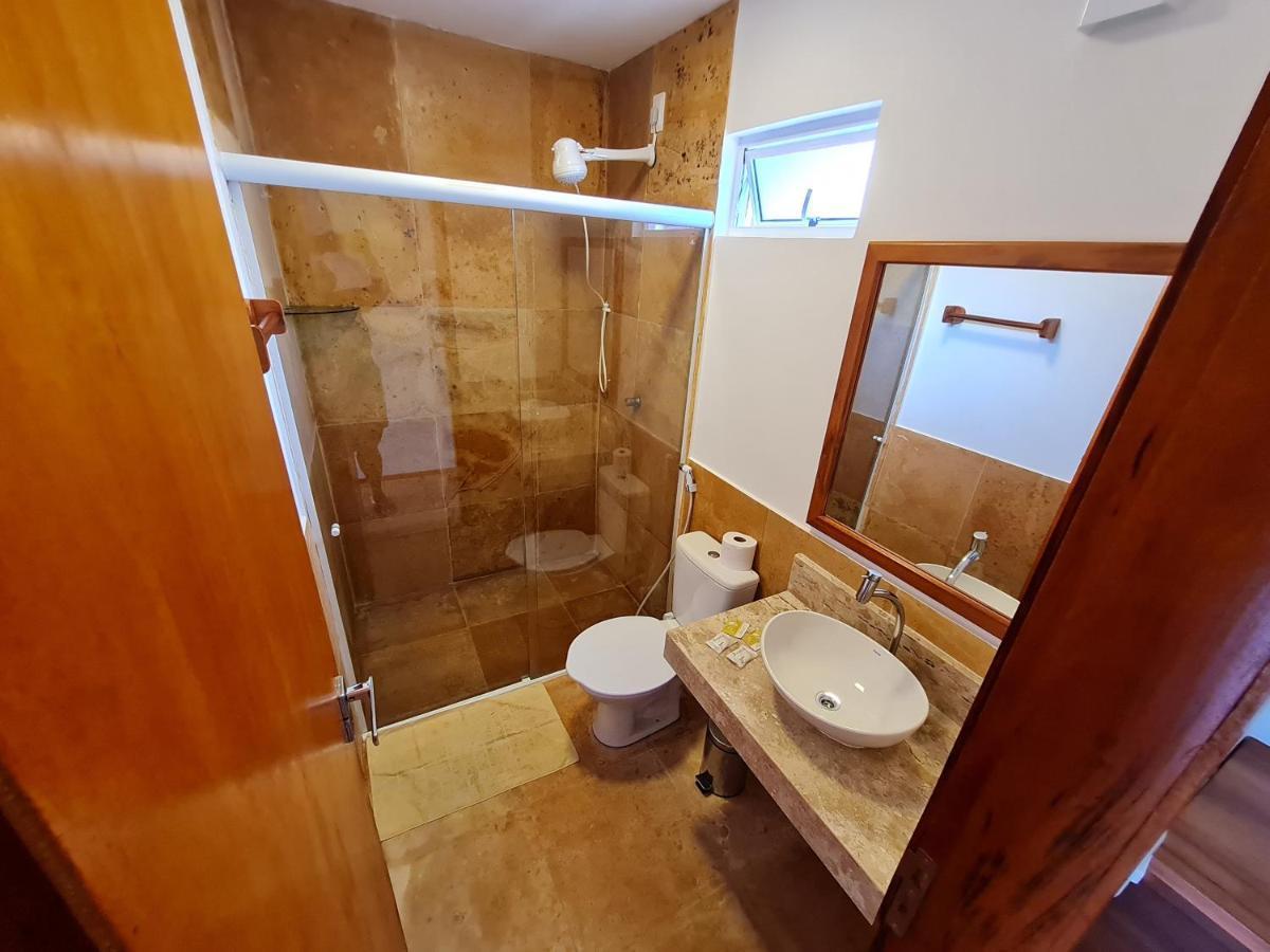 Quarto Triplo Básico