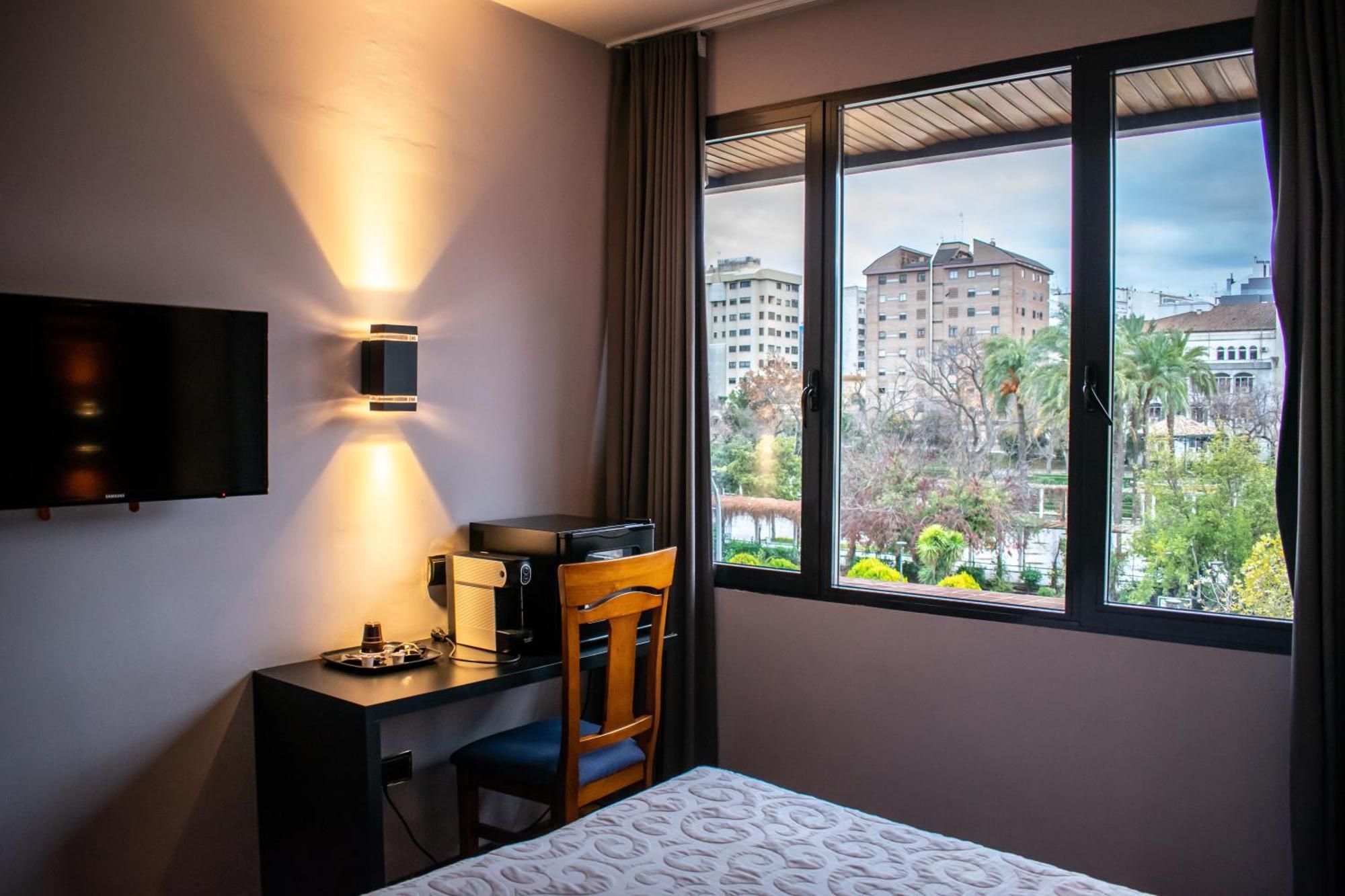 Double or Twin Room,1689835295:JPEG