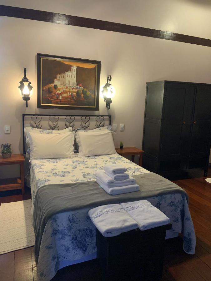 Quarto Duplo com Banheira de Hidromassagem