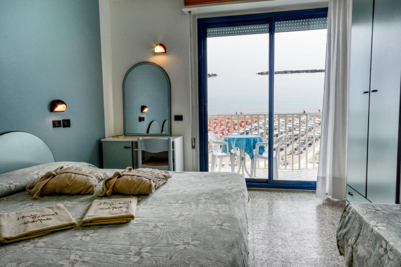 Familiekamer met Uitzicht op Zee