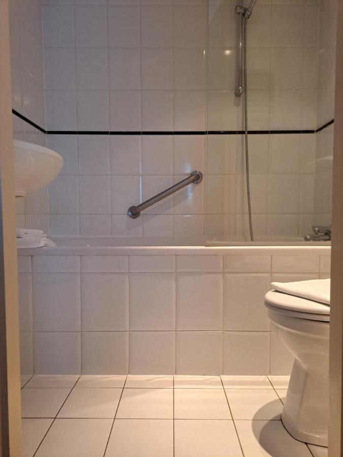 Tweepersoonskamer met 2 Aparte Bedden